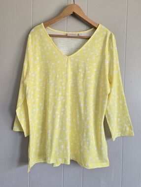 Belle Kim Gravel Yellow Dot Print V-neck T-shirt Top L
